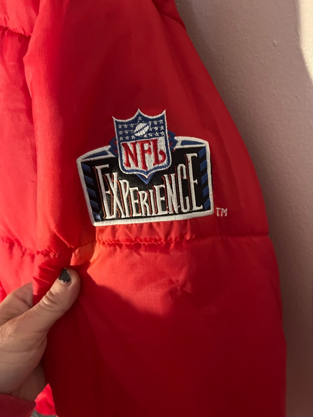 Vintage 90’s Pro Player chiefs NFL Experience Puffer Jacket - Picture 6 of 7